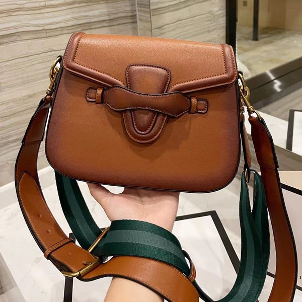 handbag designer bags shoulder saddle horsebit bag purse wallets crossbody totes double letters colored braided belt dot zipper pocket lady
handbag designer bags shoulder saddle horsebit bag purse wallets crossbody totes double letters colored braided belt dot zipper pocket lady