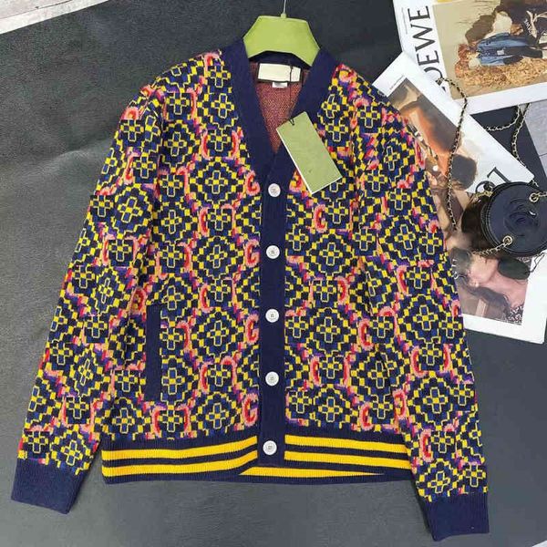wholesale custom 70% off spring new double jacquard button long sleeve plaid cardigan high saturation color contrast elements, White;black
wholesale custom 70% off spring new double jacquard button long sleeve plaid cardigan high saturation color contrast elements, White;black