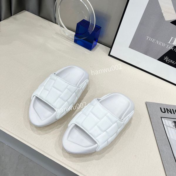 2022 designer slippers men women sandals classic beach flat slipper leather slides summer ladies flip flops size35-45 jc220301, Black
2022 designer slippers men women sandals classic beach flat slipper leather slides summer ladies flip flops size35-45 jc220301, Black