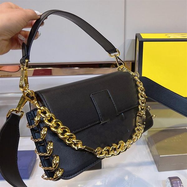 2022 r women's bags co-branded with the same retro armpit bag baguette shoulder luxury handbag275r
2022 r women's bags co-branded with the same retro armpit bag baguette shoulder luxury handbag275r