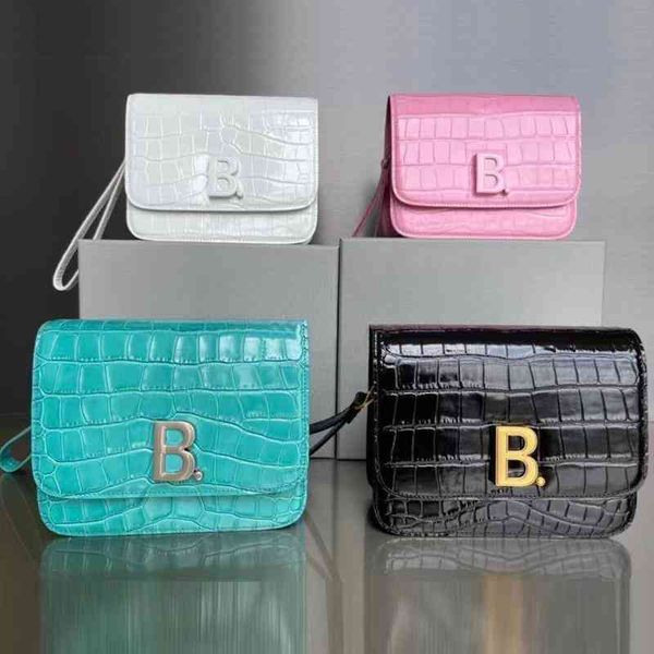explosive balencigas fashion bags shoulder version single women's crocodile word messenger
explosive balencigas fashion bags shoulder version single women's crocodile word messenger