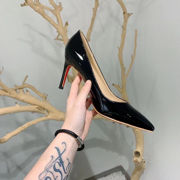 designers heels luxurys women dress shoes classic solid color heel sandals versatile party wedding shoe flat high-heel comfortable sandal 7, Black
designers heels luxurys women dress shoes classic solid color heel sandals versatile party wedding shoe flat high-heel comfortable sandal 7, Black