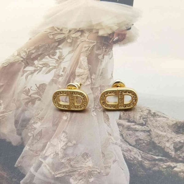 d family fashion simple letter diamond small temperament clavicle necklace bracelet earrings women di2022 brand luxury fashion design ladies, Silver
d family fashion simple letter diamond small temperament clavicle necklace bracelet earrings women di2022 brand luxury fashion design ladies, Silver