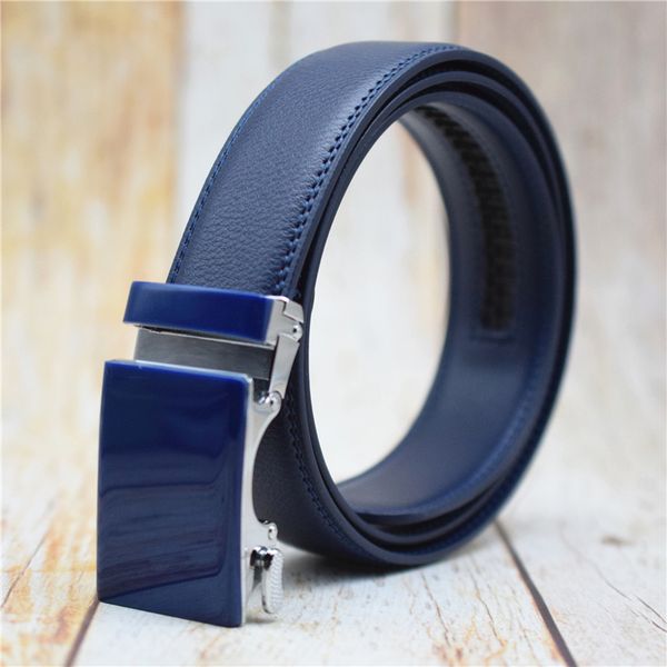 cow leather belt for men black/blue/white/brown/red automatic buckle designer fashionable trouser luxury brand s 220509, Black;brown 
cow leather belt for men black/blue/white/brown/red automatic buckle designer fashionable trouser luxury brand s 220509, Black;brown