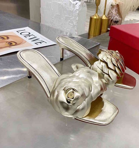 slippers early spring style square head middle heel thin elegant foreign flower cowhide one-line slippers for women jlv5, Black
slippers early spring style square head middle heel thin elegant foreign flower cowhide one-line slippers for women jlv5, Black