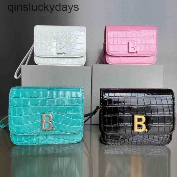 women luxury blencaigas handbags net high version red b home hourglass bag leather women's crocodile word tofu single shoulder messenge
women luxury blencaigas handbags net high version red b home hourglass bag leather women's crocodile word tofu single shoulder messenge