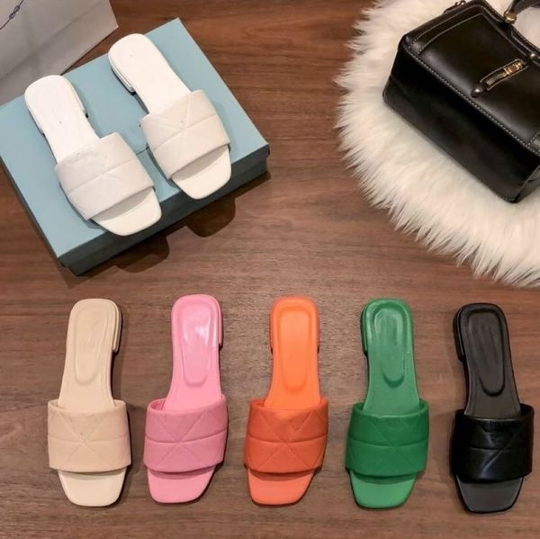 2022 summer new slippers flip-flops low-heeled sandals designer p luxury custom one-word slippers women, Black
2022 summer new slippers flip-flops low-heeled sandals designer p luxury custom one-word slippers women, Black