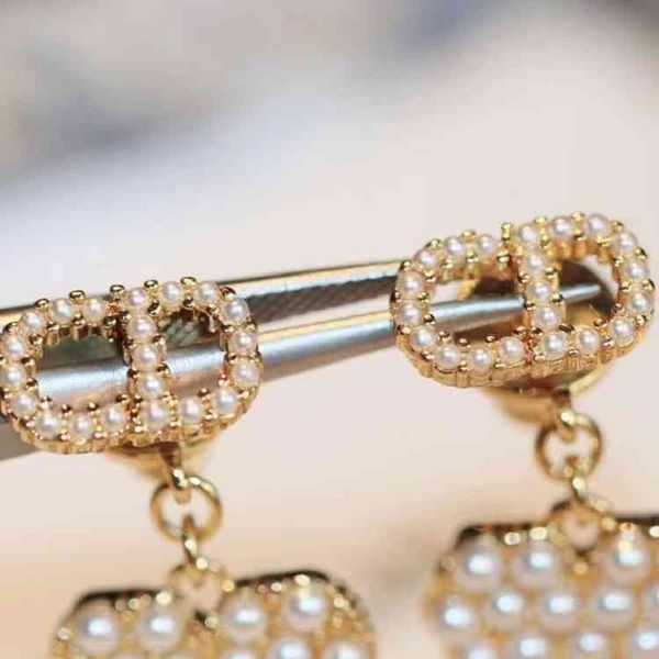 women's fashion personality trend new brand earrings wholesale family di love diamond inlaid pearl temperament female accessories, Silver
women's fashion personality trend new brand earrings wholesale family di love diamond inlaid pearl temperament female accessories, Silver