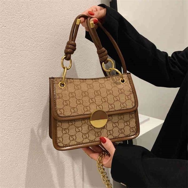 fashion women's new autumn and winter fashion single texture foreign style chain messenger small tide clearance outlet sale
fashion women's new autumn and winter fashion single texture foreign style chain messenger small tide clearance outlet sale