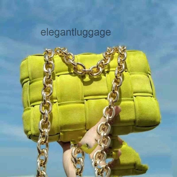handbags venetas bags botegaass women designer messenger bags pillow versatile woven cassee velvet high-value portable high-capacity nz0a
handbags venetas bags botegaass women designer messenger bags pillow versatile woven cassee velvet high-value portable high-capacity nz0a