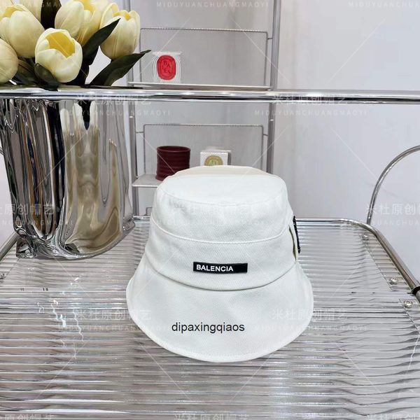 ball caps paris b balencaigass letter printed paris fashion brand b family pair new fisherman hat spring and summer 2022 fashion simple hat, Blue;gray
ball caps paris b balencaigass letter printed paris fashion brand b family pair new fisherman hat spring and summer 2022 fashion simple hat, Blue;gray