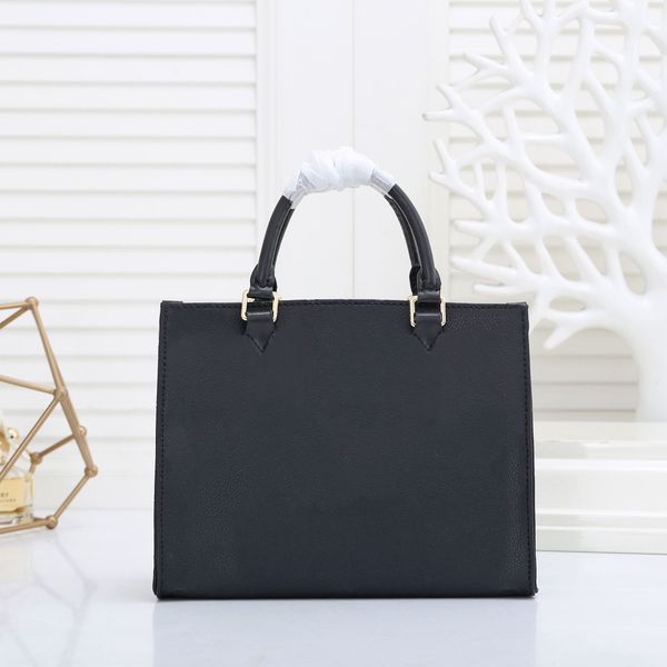 classic designer handbag womens favorite totes spacious and practical letters empreinte shopper on the go girls large capacity trendy lapwor
classic designer handbag womens favorite totes spacious and practical letters empreinte shopper on the go girls large capacity trendy lapwor