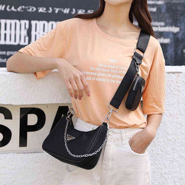 designer women sling shoulder crossbody bags chain nylon messenger purse 2022 new female fashion brand clutch and handbags y220609
designer women sling shoulder crossbody bags chain nylon messenger purse 2022 new female fashion brand clutch and handbags y220609