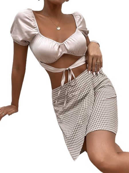 cut out knot front crop & gingham print knot side wrap skirt y695#, White
cut out knot front crop & gingham print knot side wrap skirt y695#, White