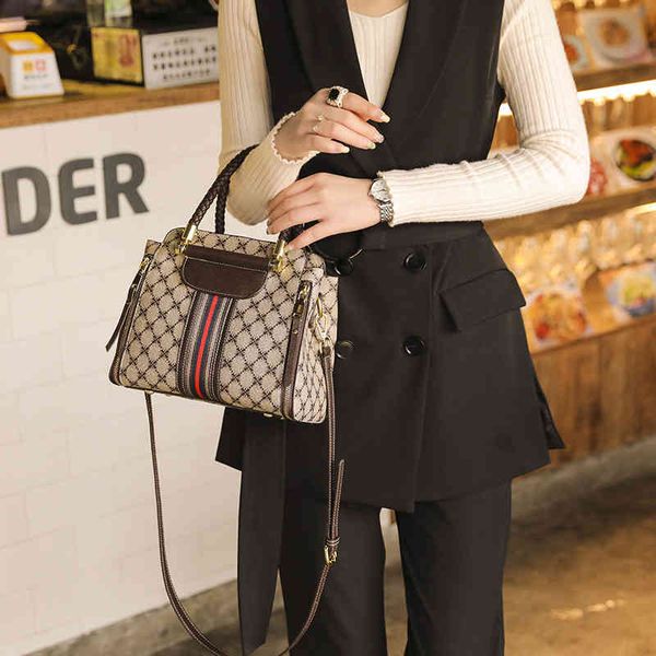purses sale handbag version easy to take spring and summer new printed bucket bag wide webbing sling one shoulder messenger bag women's
purses sale handbag version easy to take spring and summer new printed bucket bag wide webbing sling one shoulder messenger bag women's