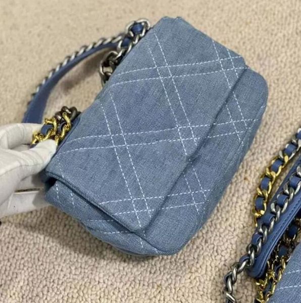 sw ladies flap mini crossbody bags blue denim cowboy shoulder bags silver-tone gold-tone metal chain signature stitching diamond pattern han
sw ladies flap mini crossbody bags blue denim cowboy shoulder bags silver-tone gold-tone metal chain signature stitching diamond pattern han