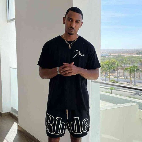 rhude 22ss solid color retro lettered printed short sleeve t-shirt men's fashion street loose casual round neck t-shirt, White;black
rhude 22ss solid color retro lettered printed short sleeve t-shirt men's fashion street loose casual round neck t-shirt, White;black