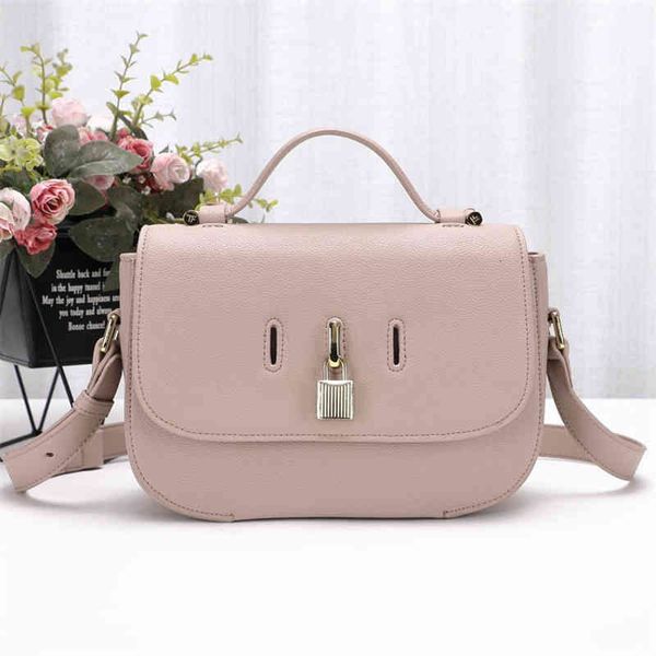 evening bags great fortune in the year of tiger wide financial resources gold padlock fashionable women's bag early spring one shoulder
evening bags great fortune in the year of tiger wide financial resources gold padlock fashionable women's bag early spring one shoulder