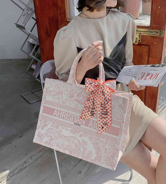 luxury designer handbag women shoulder bags extra large women's portable shoulder bag straps casual crossbody ladies leather underarm b
luxury designer handbag women shoulder bags extra large women's portable shoulder bag straps casual crossbody ladies leather underarm b