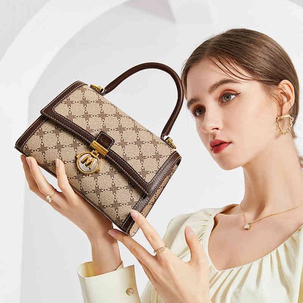 2022 new small style large capacity women's bag single shoulder2022 trendy fashion design ladies sachet
2022 new small style large capacity women's bag single shoulder2022 trendy fashion design ladies sachet
