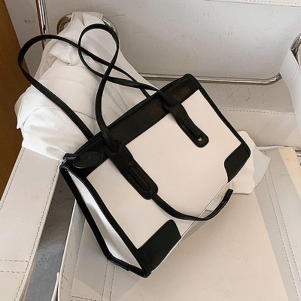 evening bags shoulder bag women's large-capacity trendy fashion all-match single messenger
evening bags shoulder bag women's large-capacity trendy fashion all-match single messenger
