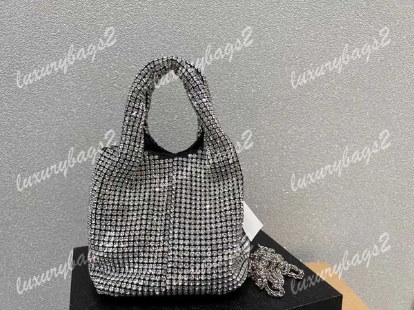 2022 fashion crossbody bag designer bags bling tote designers women tote mini totes 15cm classic diamonds handbags cross body vegetable bask
2022 fashion crossbody bag designer bags bling tote designers women tote mini totes 15cm classic diamonds handbags cross body vegetable bask