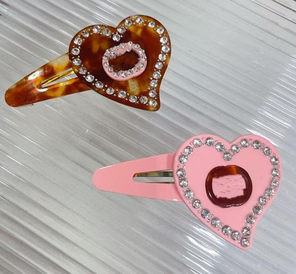 2022 korean alphabet hair clips & barrettes sweet fashion rhinestone elegant headwear women fast delivery, Golden;silver 
2022 korean alphabet hair clips & barrettes sweet fashion rhinestone elegant headwear women fast delivery, Golden;silver