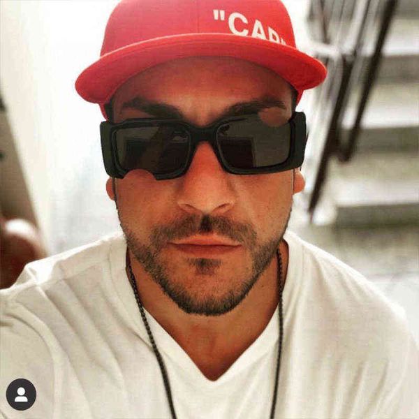 2022 new off sunglasses men acetate american fashion ow40006 square male sun glasses, White;black
2022 new off sunglasses men acetate american fashion ow40006 square male sun glasses, White;black