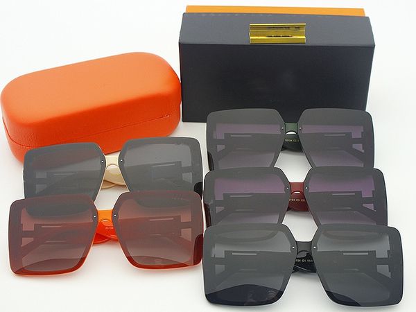 wholesale designers fashion sunglasses, trendy retro big frame sunglass for men and women, street shooting travel anti-glare sunglasse gift, White;black
wholesale designers fashion sunglasses, trendy retro big frame sunglass for men and women, street shooting travel anti-glare sunglasse gift, White;black