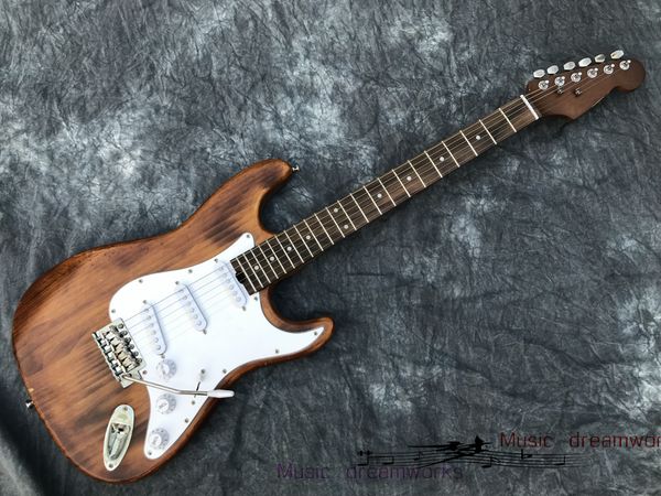 chinese electric guitar st transparent bown color s-s-s pickups alder body and maple neck
chinese electric guitar st transparent bown color s-s-s pickups alder body and maple neck