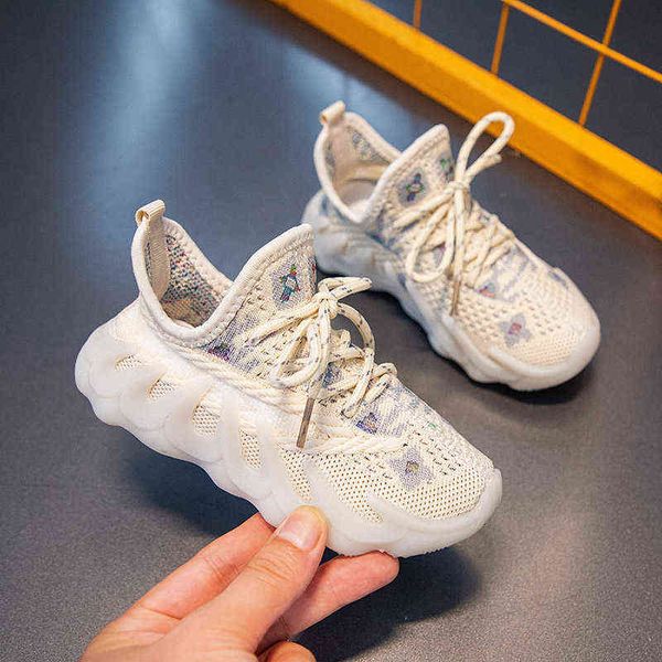 2022 new children sport shoes for boys sneakers girls shoes child leisure trainers casual breathable kids running shoes boys g220221, Black;red
2022 new children sport shoes for boys sneakers girls shoes child leisure trainers casual breathable kids running shoes boys g220221, Black;red