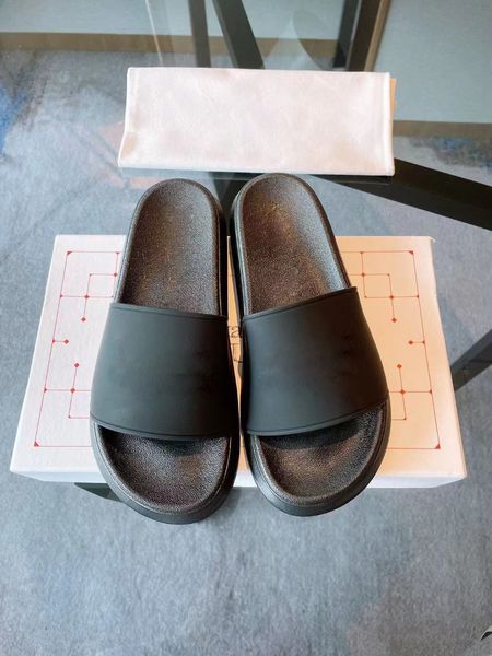 new 2022 est with box men women fashion slippers luxury slides summer flat slipper trendy leather rubber sandal mens beach slide us 5-12, Black
new 2022 est with box men women fashion slippers luxury slides summer flat slipper trendy leather rubber sandal mens beach slide us 5-12, Black