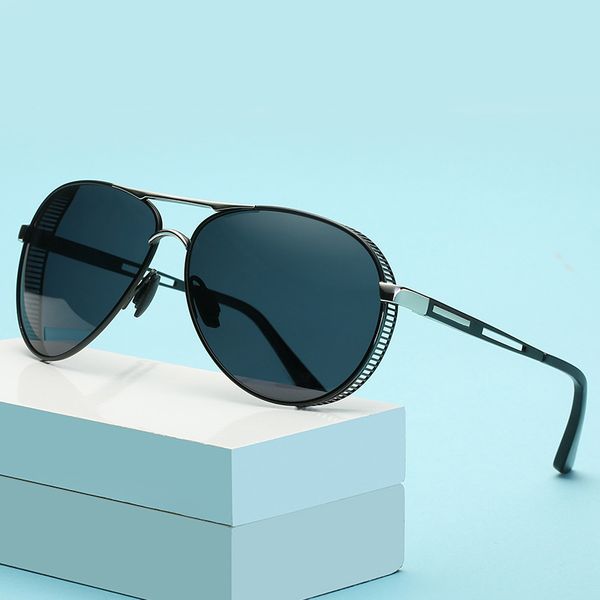 new sunglasses large frame polarized metal men and women pchromic shades wholesale 2022 trend sunglasses a635, White;black
new sunglasses large frame polarized metal men and women pchromic shades wholesale 2022 trend sunglasses a635, White;black