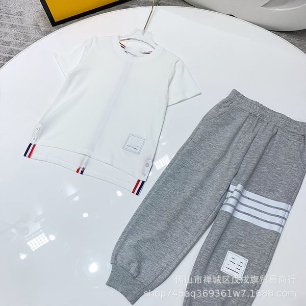 children's summer round neck short sleeve shirt t-shirt casual pants boys girls two-piece set, White
children's summer round neck short sleeve shirt t-shirt casual pants boys girls two-piece set, White
