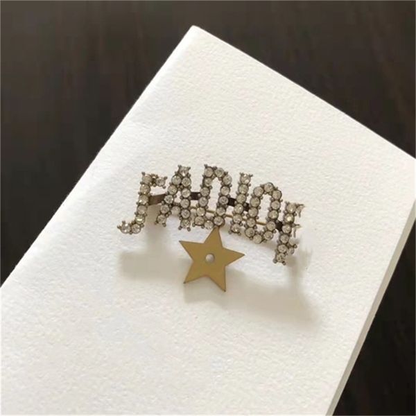 2022 fashion 20% off designer jewelry d di star letters full diamond brooch women's fashion advanced design clothing accessories pin, Gray
2022 fashion 20% off designer jewelry d di star letters full diamond brooch women's fashion advanced design clothing accessories pin, Gray