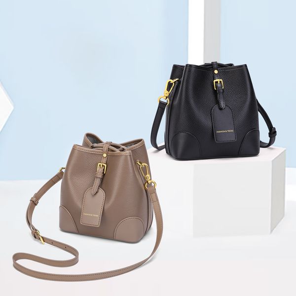 popular bag 2022 bag large capacity bucket bag womens messenger leather womens autumn versatile shoulder
popular bag 2022 bag large capacity bucket bag womens messenger leather womens autumn versatile shoulder