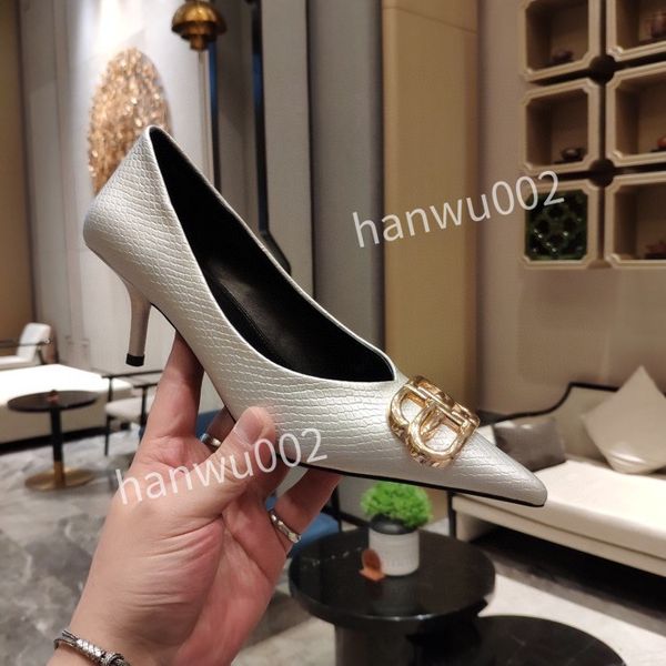 high heel shoes women runway pointed toe low woman gladiaor sandals lady brand design mesh size35-41, Black
high heel shoes women runway pointed toe low woman gladiaor sandals lady brand design mesh size35-41, Black