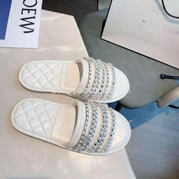 slippers summer flat bottom small fragrance style, versatile round head pearl heel sandals, women wearing casual slippers, Black
slippers summer flat bottom small fragrance style, versatile round head pearl heel sandals, women wearing casual slippers, Black