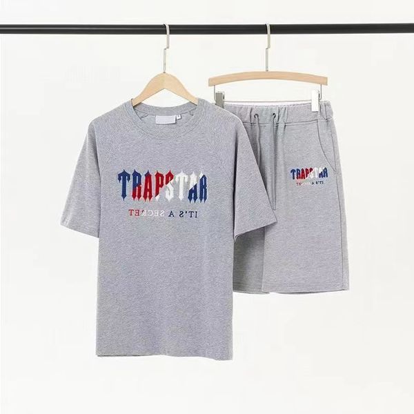 trapstar london t shirt chest blue white color towel embroidery mens shirt and shorts casual street shirts british fashion uk45, White;black
trapstar london t shirt chest blue white color towel embroidery mens shirt and shorts casual street shirts british fashion uk45, White;black