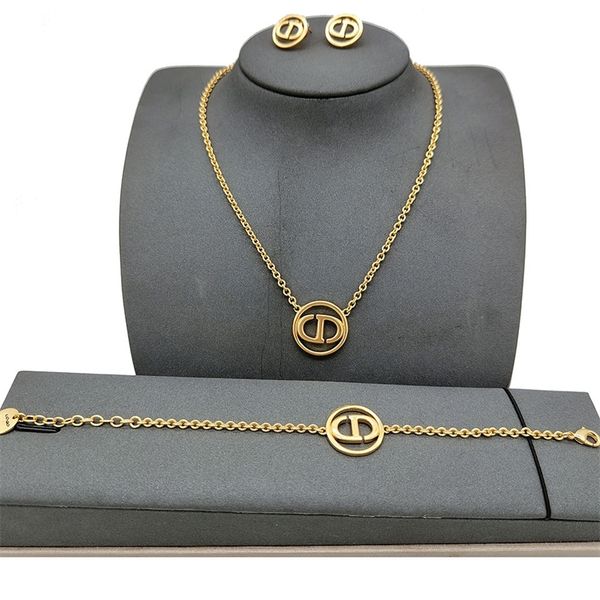 70% off jewelry sales new snake bone chain gold jewelry set simple classic necklace bracelet fashion earrings women's batch, Black
70% off jewelry sales new snake bone chain gold jewelry set simple classic necklace bracelet fashion earrings women's batch, Black