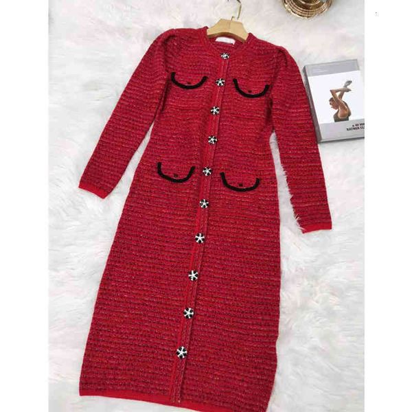 casual dresses year's dress small fragrance flash diamond petal buckle temperament long slim cotton wool knitted women's autumn an, Black;gray
casual dresses year's dress small fragrance flash diamond petal buckle temperament long slim cotton wool knitted women's autumn an, Black;gray