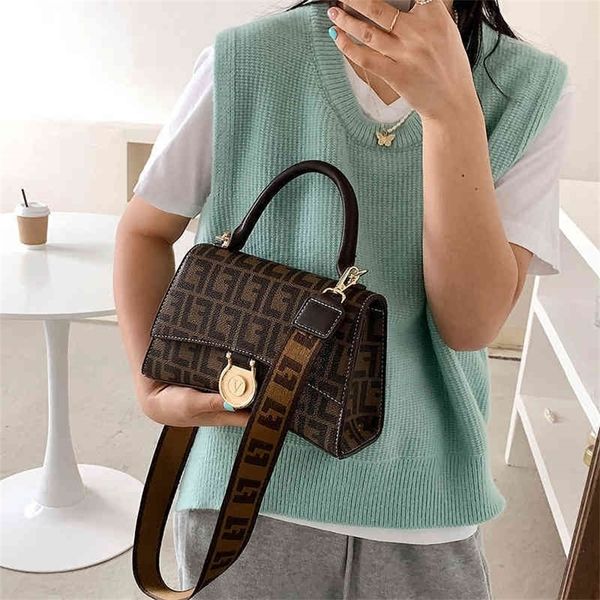 32% off 2022 new trendy handbags beautiful decoration hardware hook comfortable portable two straps fashion
32% off 2022 new trendy handbags beautiful decoration hardware hook comfortable portable two straps fashion