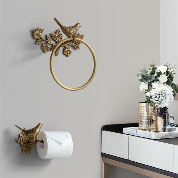 carved toilet paper holder creative towel bar 18 inch antique brass 3pcs bath towel set bird towel ring bathroom accessories t200425
carved toilet paper holder creative towel bar 18 inch antique brass 3pcs bath towel set bird towel ring bathroom accessories t200425