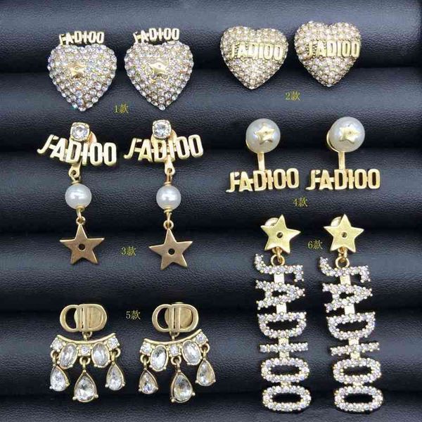 factory outlet new letters with diamond pearl earrings women's net red same silver needle earrings, Golden
factory outlet new letters with diamond pearl earrings women's net red same silver needle earrings, Golden