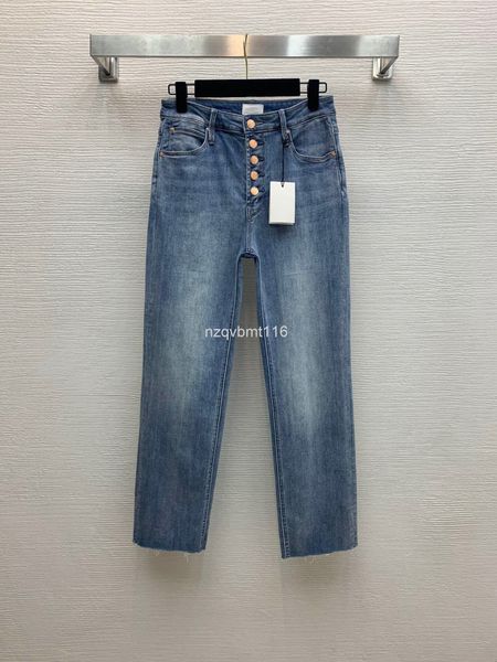 women's jeans washed cotton fabric single breasted back letter stitching trouser hem rough jeans, Blue
women's jeans washed cotton fabric single breasted back letter stitching trouser hem rough jeans, Blue
