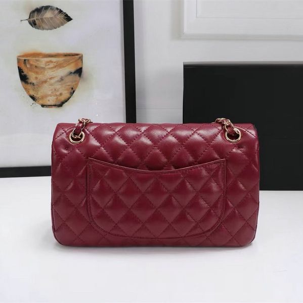 new genuine leather women's bag diagonal chain one shoulder portable soft fashion versatile luxury sac cabas chain and diamond handbag
new genuine leather women's bag diagonal chain one shoulder portable soft fashion versatile luxury sac cabas chain and diamond handbag