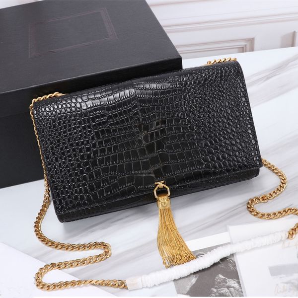 fasion luxurys ladies messenger bags portable leather sling purse casual tote shoulder sling handbag crocodile pattern women cross body clut
fasion luxurys ladies messenger bags portable leather sling purse casual tote shoulder sling handbag crocodile pattern women cross body clut