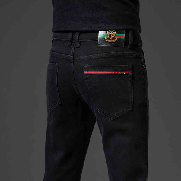 men's jeans autumn and winter thick jeans men's korean version black elastic cotton small foot slim double g printing tide brand 5, Blue
men's jeans autumn and winter thick jeans men's korean version black elastic cotton small foot slim double g printing tide brand 5, Blue