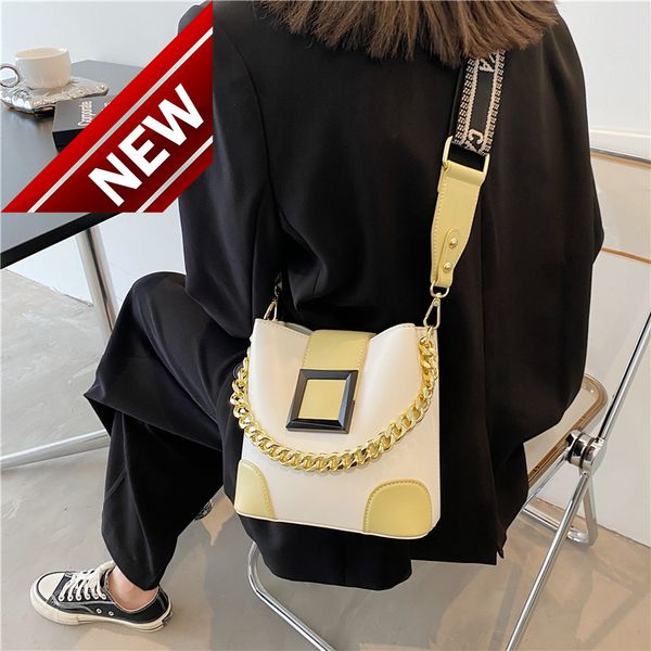 direct sale quality discount sthis year's popular small female new msenger chain trend fashion women messenger bag
direct sale quality discount sthis year's popular small female new msenger chain trend fashion women messenger bag