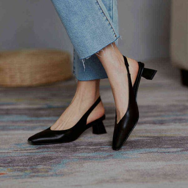 dress shoes genuine leather sandals for women girls pointed toe black white sandalias de verano para mujer 220318
dress shoes genuine leather sandals for women girls pointed toe black white sandalias de verano para mujer 220318